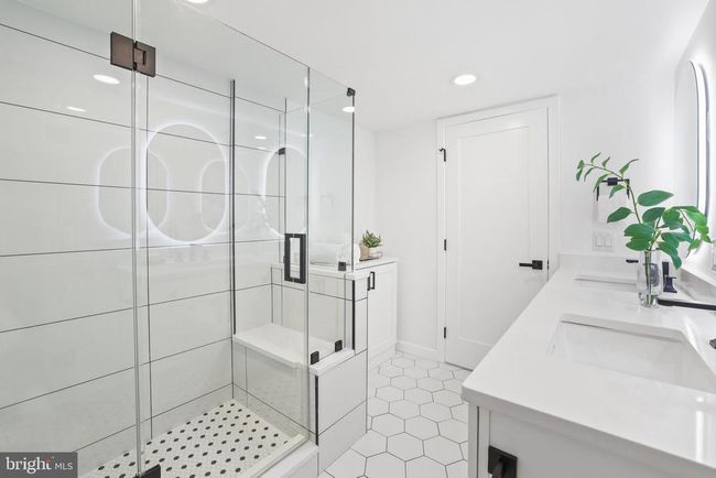 UNIT-1712 - 205 Yoakum Pkwy, Condo with 3 bedrooms, 2 bathrooms and null parking in ALEXANDRIA VA | Image 38