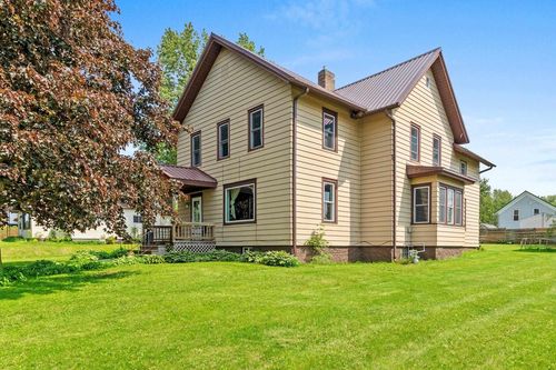 110 E Freeborn Street, CECIL, WI, 54111 | Card Image