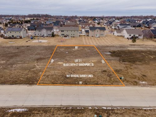 1810 E 59th Ct, Davenport, IA, 52807-2919 | Card Image