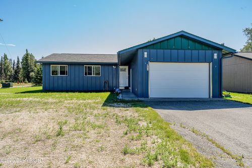 1699 Redoubt Ave, Kenai, AK, 99611-9003 | Card Image
