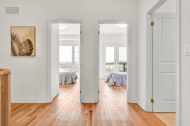 87 Inverary Cres, House attached with 3 bedrooms, 3 bathrooms and 1 parking in Vaughan ON | Image 23