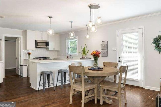 848 Lake Ct Se, House other with 3 bedrooms, 3 bathrooms and null parking in Smyrna GA | Image 9