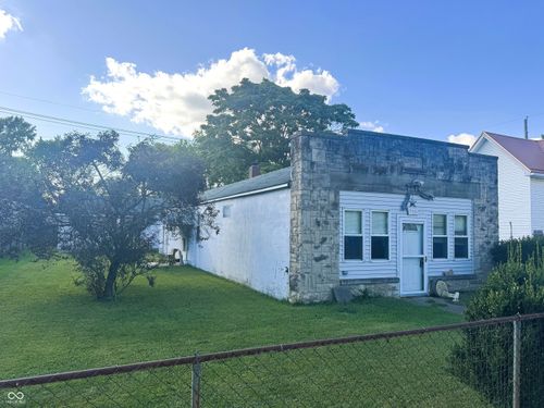 705 S Grace Ave, Crawfordsville, IN, 47933-3034 | Card Image