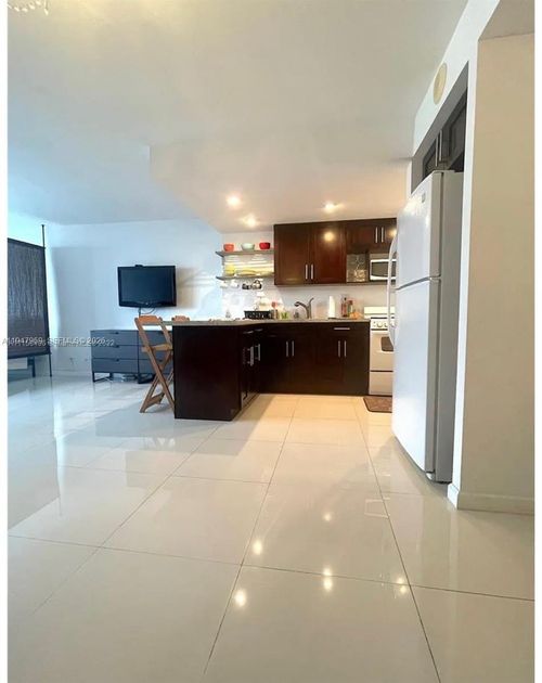 1810-251 174th St, Sunny Isles Beach, FL, 33160-3300 | Card Image