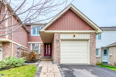 26 Bigham Cres, House attached with 3 bedrooms, 3 bathrooms and 2 parking in Etobicoke ON | Image 2