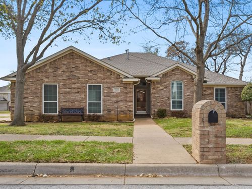 5602 Bright Star Trail, Arlington, TX, 76017 | Card Image