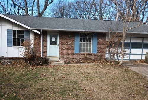 212 Dogwood Ln, Fairview Heights, IL, 62208-2410 | Card Image