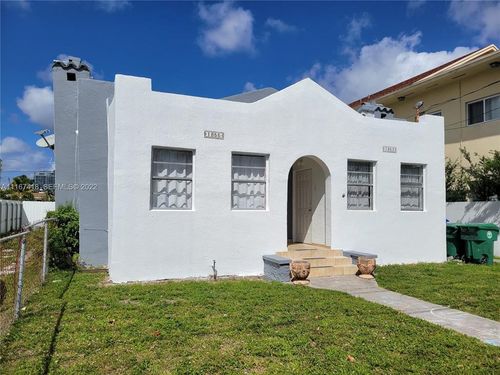1853 Nw 5th St, Miami, FL, 33125-4503 | Card Image