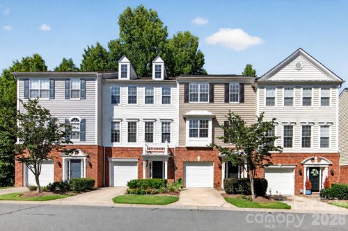 3054 Castleberry Ct, Charlotte, NC, 28209-3698 | Card Image