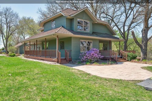 10999 240th Ave, Spirit Lake, IA, 51360-7069 | Card Image