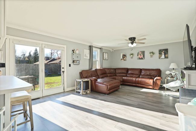 246 Lagoon Beach Dr, House other with 3 bedrooms, 2 bathrooms and null parking in Bay City MI | Image 12