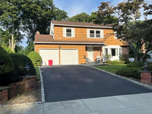14 Format Ln, Smithtown, NY, 11787-5539 | Card Image