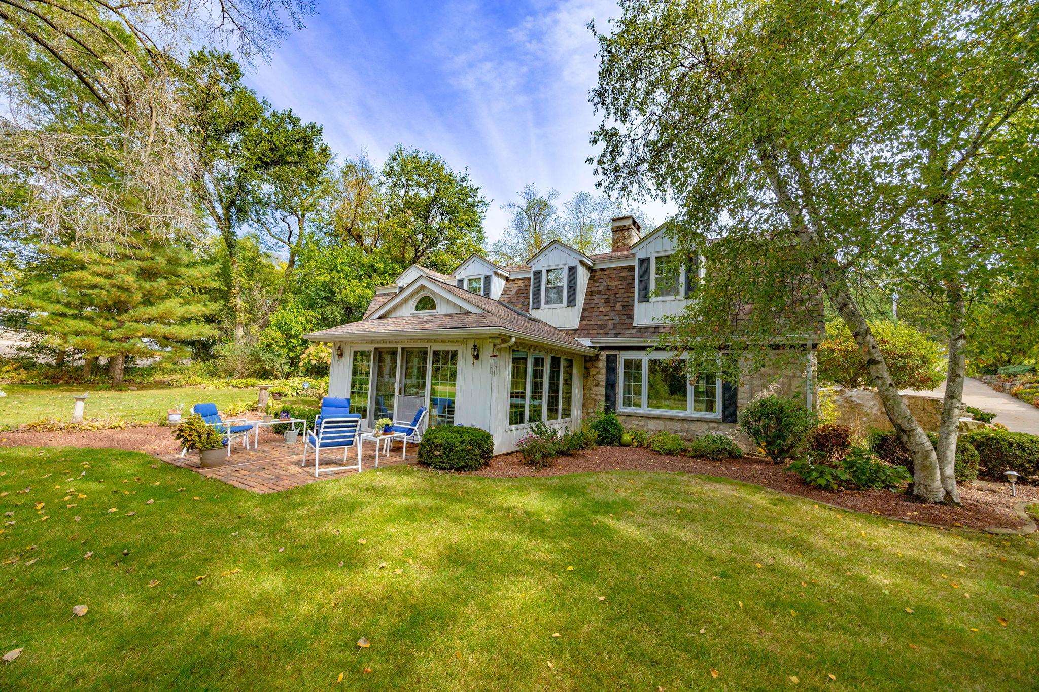 Parker Dr, Janesville, WI 53545