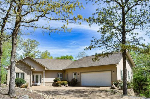 29 Perfecto Way, Hot Springs Village, AR, 71909-7982 | Card Image