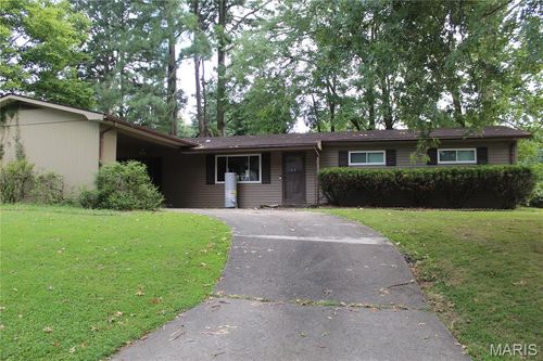 1715 Forest View Street, Cape Girardeau, MO, 63701 | Card Image