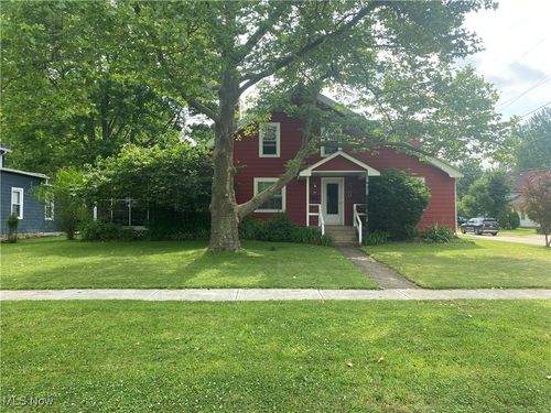 49 Adams St, Berea, OH, 44017-2106 | Card Image