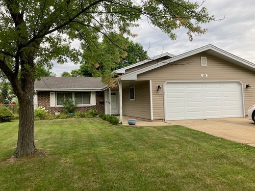324 W Weathersfield Way, Schaumburg, IL, 60193-2831 | Card Image