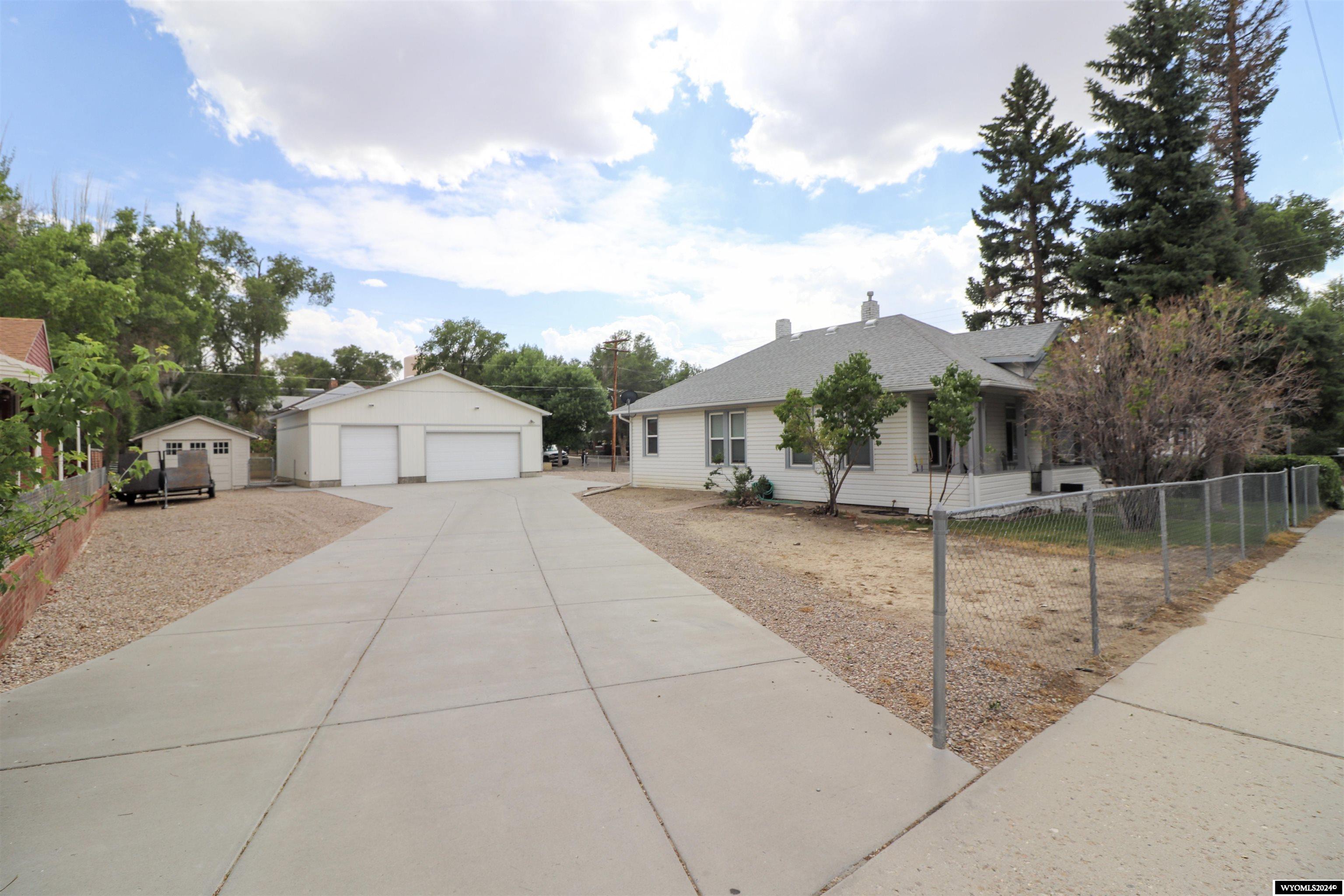 D St, Rock Springs, WY 82901