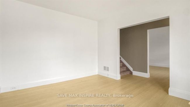 760 Aylmer Ave, House other with 4 bedrooms, 2 bathrooms and 2 parking in Windsor ON | Image 4