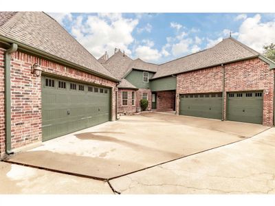 317 Meadow Drive, House other with 6 bedrooms, 4 bathrooms and null parking in Sunnyvale TX | Image 2