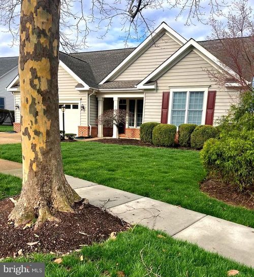 6712 Buglecall Pl, GAINESVILLE, VA, 20155-3013 | Card Image