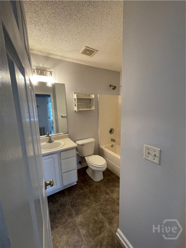 APT-48 - 310 Tibet Ave, Condo with 2 bedrooms, 2 bathrooms and null parking in savannah GA | Image 7