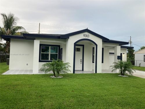 930 34th St, West Palm Beach, FL, 33407-4712 | Card Image