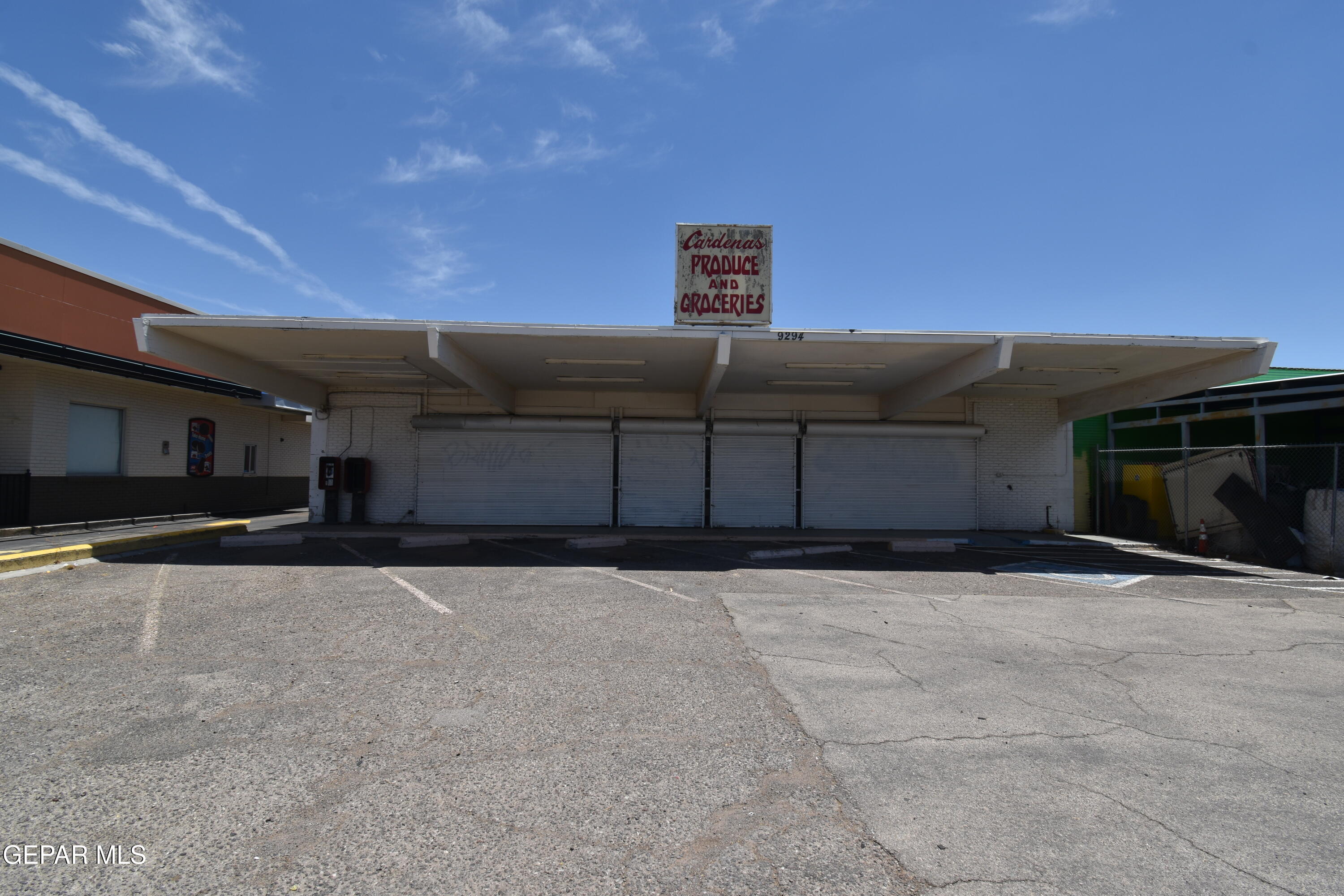 9294 Mccombs St, El Paso, TX 79924