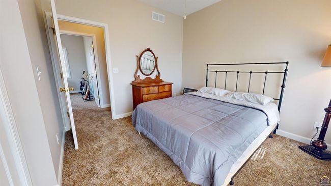 19620 S Jordon Ter, House other with 5 bedrooms, 3 bathrooms and null parking in Scranton KS | Image 31