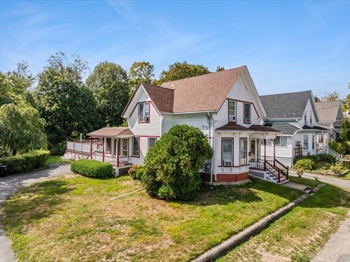 18 Morton St, Brockton, MA, 02301-1465 | Card Image