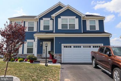 3365 Winter Drive, House other with 4 bedrooms, 3 bathrooms and null parking in DOVER PA | Image 2