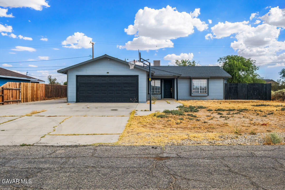 Residential in California City