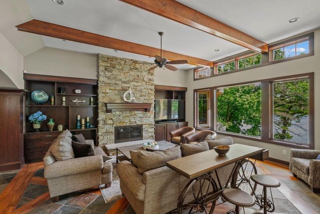 W342N5150 Road P, House other with 6 bedrooms, 4 bathrooms and null parking in Okauchee WI | Image 12