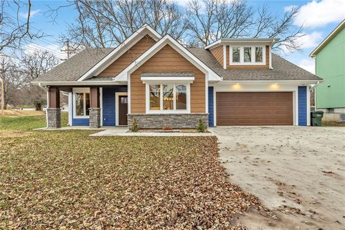 920 N 14th St, Leavenworth, KS, 66048-1292 | Card Image