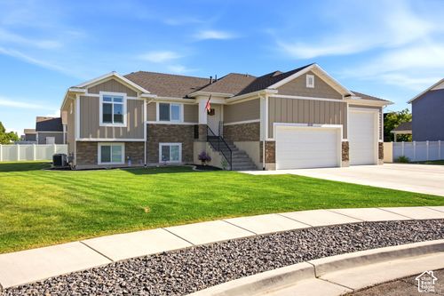 2737 W 2550 N, Plain City, UT, 84404-7888 | Card Image