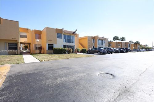 104b-9340 W Flagler St, Miami, FL, 33174-3424 | Card Image