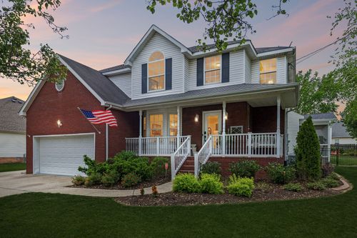 105 Hedge Ct, Smyrna, TN, 37167-6161 | Card Image