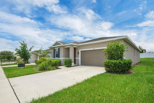 221 Hilltop Bloom Loop, HAINES CITY, FL, 33844-9695 | Card Image