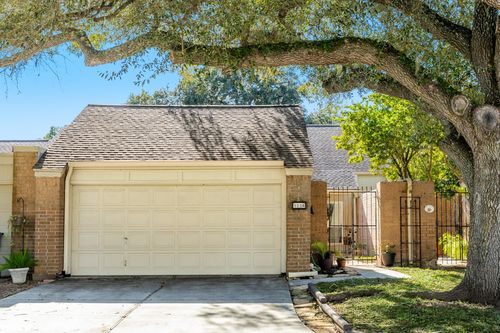 1814 Veranda Dr, West Columbia, TX, 77486-9657 | Card Image
