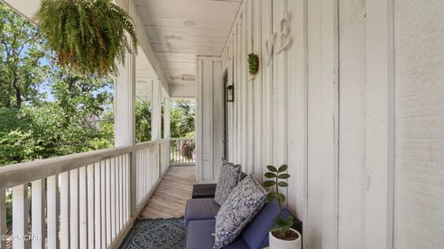 24197 Nw Pine Tree Trl, Fountain, FL, 32438-6025 | Card Image