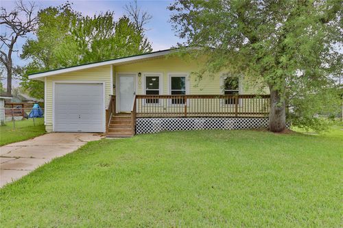 708 Winding Way St, Lake Jackson, TX, 77566-5448 | Card Image