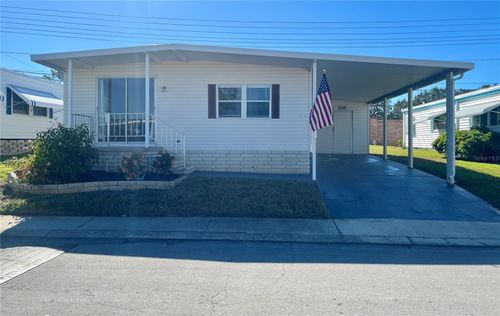 90 Red Oak Dr, PALM HARBOR, FL, 34684 | Card Image