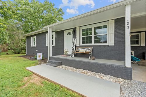 103 Lowell Cir, Fayetteville, TN, 37334-7203 | Card Image