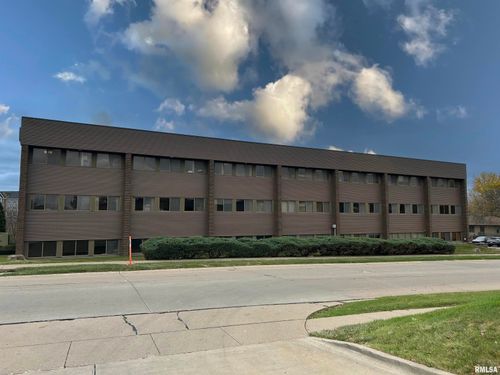 ste-204-2535 Tech Dr, Bettendorf, IA, 52722-3278 | Card Image
