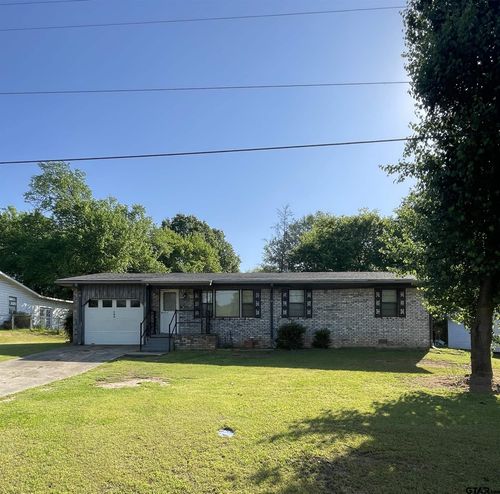 105 Walker Dr, Naples, TX, 75568-5885 | Card Image