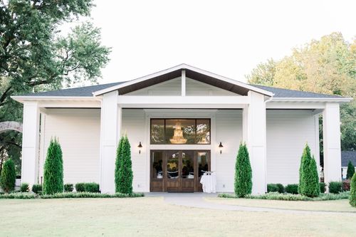 2204 Sw I St, Bentonville, AR, 72712-9703 | Card Image