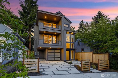7342 20th Ave Nw, Seattle, WA, 98117-5619 | Card Image