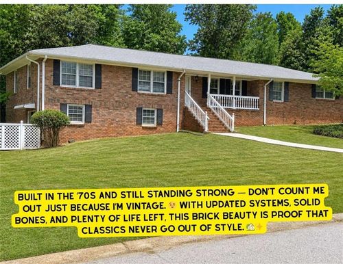 3750 Briarcliff Dr, Douglasville, GA, 30135-3214 | Card Image