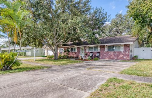 15480 Bristol Cir W, CLEARWATER, FL, 33764-7007 | Card Image