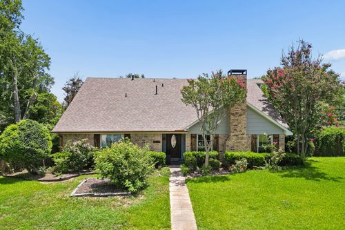 1802 Longmont Pl, Richardson, TX, 75081-2012 | Card Image